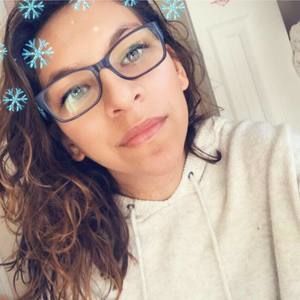 Meet your Posher, Abby